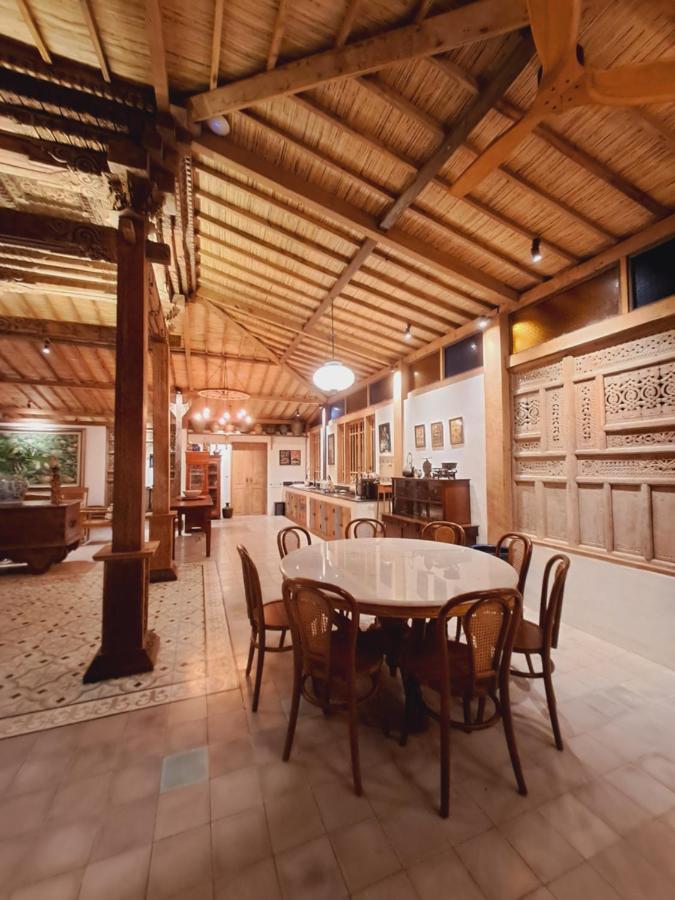 Ayu Dira Heritage House Ubud Exterior foto