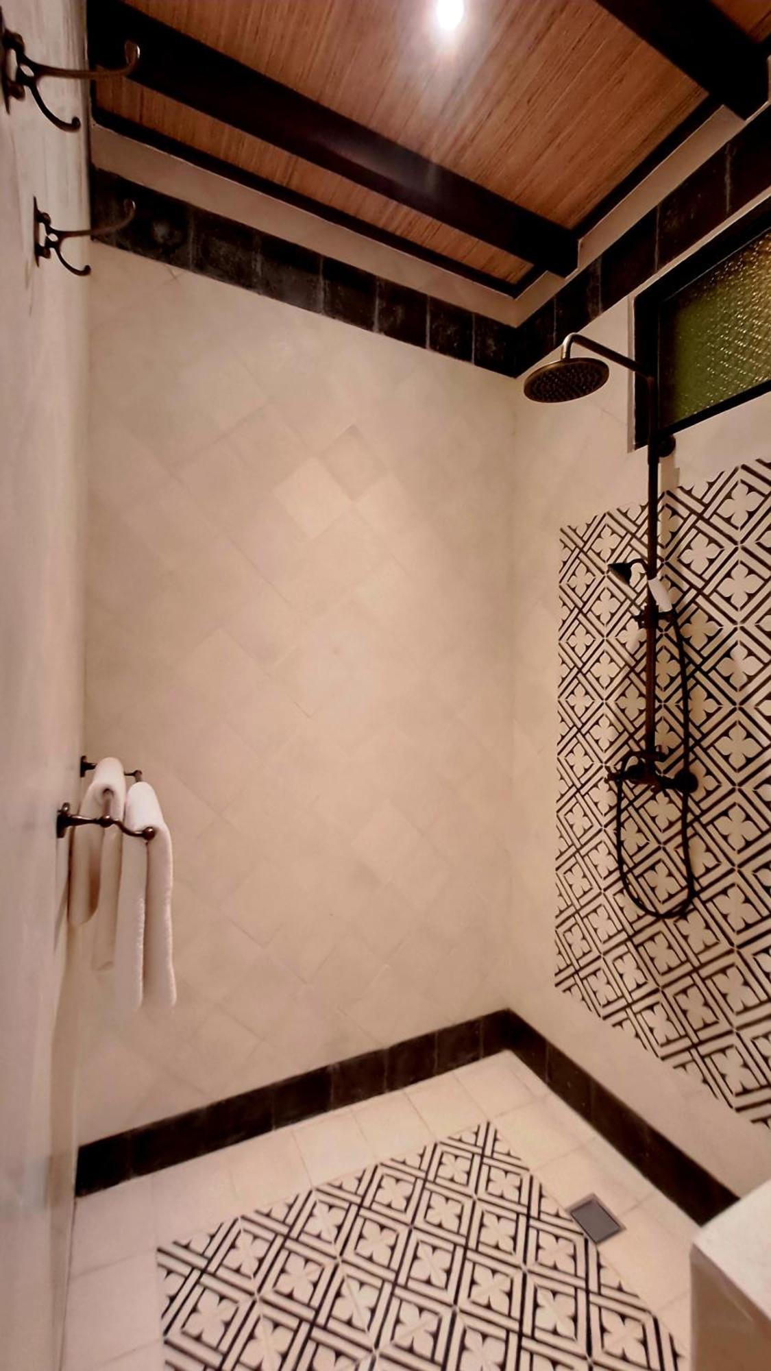 Ayu Dira Heritage House Ubud Exterior foto